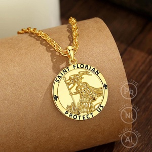 Medaglia Eroica da Vigile del Fuoco, Ciondolo con Collana in Oro 18K Placcato e Smalto Nero, <span class=keywords><strong>San</strong></span> Floriano Patrono Cattolico, per Uomo - Product Image 3