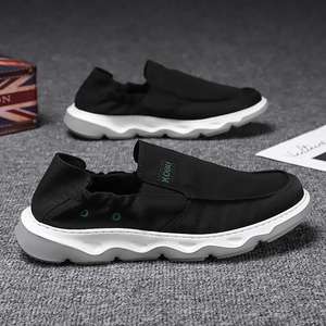 Zapatos de tela de seda helada de nueva temporada para hombre, calzado deportivo informal para adolescentes, con correas de moda, de una sola pieza, planos y fáciles de poner. - Product Image 4