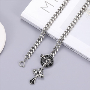 Collana con catena a maglia maschile in acciaio inossidabile all'ingrosso personalizzata ciondolo croce <span class=keywords><strong>accessori</strong></span> per gioielli Vintage italiani da uomo - Product Image 6