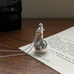 Collar de Plata de Ley S925 con Diseño de Vía Láctea en Oro Platino de Alta Gama con Circonita Estrella y Perla de Lujo 'Light' - Product Image 5