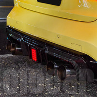 Oiomotors R Style Diffuseur arrière LED en fibre de carbone sèche pour BMW G80 G81 M3 G82 G83 M4