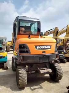 Excavatrice sur roues Doosan DX60 DX60WN d'occasion de haute qualité en parfait état Mini pelle sur pneus de 6 tonnes Ventes directes en usine - Product Image 3