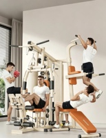 Machine de musculation multifonctionnelle 3 stations en acier inoxydable de qualité commerciale avec presse à jambes, exercices à câble et stations de boxe pour appartement, hôtel, salle de sport