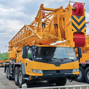 <span class=keywords><strong>Grue</strong></span> mobile <span class=keywords><strong>de</strong></span> 130 tonnes et 100,8 m QY130KH, grande <span class=keywords><strong>grue</strong></span> hydraulique sur camion avec une puissance nominale <span class=keywords><strong>de</strong></span> 338 kW - Product Image 5