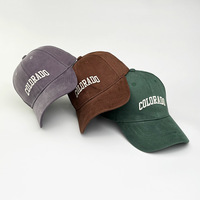 Cappellino da Baseball Sportivo in Puro Cotone con Lettere Ricamate, Unisex, Regolabile, Protezione Solare Estiva