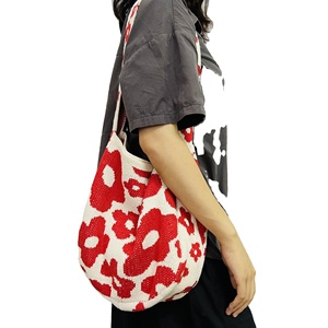 Nuova Borsa a Mano Unisex 2024 di Design Coreano, in Maglia Crochet Traspirante, Alta Capacità, Tinta Unita, in Cotone - Product Image 2