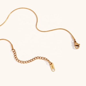 Échantillons personnalisables de premier choix, bijoux élégants plaqués or 18 carats fiables pour les stations de <span class=keywords><strong>ski</strong></span> <span class=keywords><strong>Après</strong></span>-<span class=keywords><strong>ski</strong></span> - Product Image 6