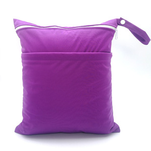 Sac étanche à double poche pour le voyage, le rangement des <span class=keywords><strong>couches</strong></span> ou des maillots de bain - Product Image 4