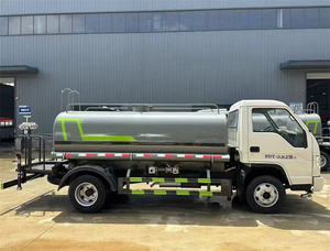 Nuevo Camión Cisterna FOTON FORLAND 4x2 Diésel <5000L, Vehículo de Transporte de Agua en Venta - Product Image 5