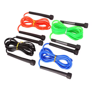Emballage de logo de couleur personnalisée <span class=keywords><strong>corde</strong></span> à <span class=keywords><strong>sauter</strong></span> mince en PVC avec poignée en PP de 9 pieds à longueur réglable pour enfants - Product Image 1