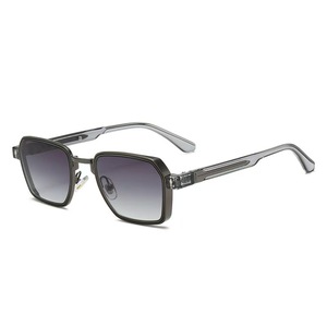 2026 New European and AmericanStyle Fashionable SquareFrame Sunglasses for Men, Stylish and Trendy, UVProtective <b>Shades</b> for - Product Image 3