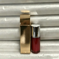 Nouvel Arrivage Huile Repulpante Effet Miroir pour les Lèvres à l'Acide Hyaluronique, Idéale comme Rouge à Lèvres pour le Maquillage Quotidien et la Vente en Gros de Produits de Beauté