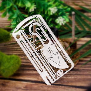 Carte à hameçons multifonctionnelle Fiery Fox en acier inoxydable, outil de survie EDC, design compact, équipement de plein air - Product Image 1