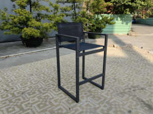 Tabouret de style durable tout temps, mobilier d'extérieur en aluminium, chaise haute de <span class=keywords><strong>bar</strong></span> avec accoudoirs, tabouret de <span class=keywords><strong>bar</strong></span> en métal - Product Image 1