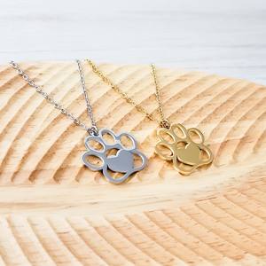 Popular New Stainless Steel <span class=keywords><strong>Paw</strong></span> <span class=keywords><strong>Print</strong></span> Necklace Metal Blank <span class=keywords><strong>Pet</strong></span> Cat Dog Heart Necklace Presente Para As Mulheres - Product Image 6