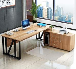 Tapete de Escritorio de Oficina Moderno, Duradero y Lavable de Alta Calidad con Borde Protector para Pisos de Madera, Tapete Transparente de PVC para Silla, 36x48 Pulgadas - Product Image 3