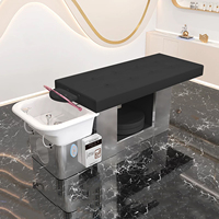 Fauteuil de salon de coiffure moderne en acier inoxydable et cuir PU, avec bac à shampoing pour soin du cuir chevelu, table de massage à éponge haute densité, électrique et réglable en hauteur