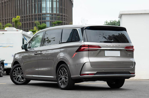 SAIC ROEWE IMAX8 1.5T DMH Konfor Paketi Sunroof 7 Koltuklu MPV Otomatik Klima LED Farlar Uzun Pil Ömrü - Product Image 5