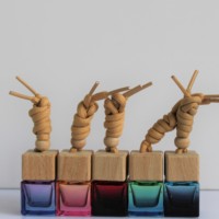 Flacon de parfum pour voiture en bois naturel avec couvercle dégradé de 8 ml - Diffuseur d'huiles essentielles, désodorisant pour véhicules