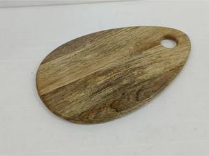 Tabla de cortar de madera de proveedores verificados con acabado pulido en forma de gota, tabla de cortar artesanal en venta - Product Image 2