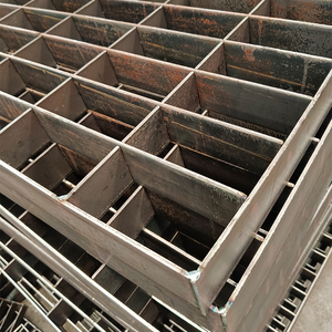 Grille de drainage carrée en acier inoxydable sur mesure, type <span class=keywords><strong>GU</strong></span>, anti-corrosion, pour système de drainage extérieur de bâtiment - Product Image 4