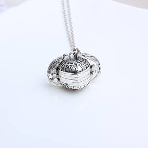 Colliers de bijoux fantaisie, pendentif vintage en forme de boîte photo, <span class=keywords><strong>chaîne</strong></span> hip-hop, collier plaqué <span class=keywords><strong>or</strong></span>, médaillon en alliage pour femmes - Product Image 3