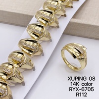 Bague multi-styles pour femme Xuping Jewelry, en cuivre plaqué or 14 carats, ornée de zircone cubique synthétique, style vintage et tendance, idéale pour les fêtes et les cadeaux.
