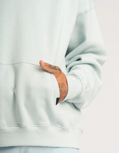 Sweat à capuche pour homme en molleton épais, coupe oversize à épaules tombantes, sans cordons, technique de broderie, imprimé personnalisé - Product Image 6