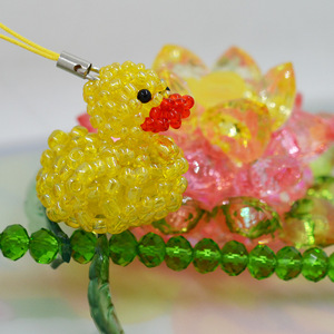 Grossi ornamenti pendenti di anatra gialla classici ricamati Unisex Thermos tazza ciondolo animale zodiaco marino luce a sospensione - Product Image 3