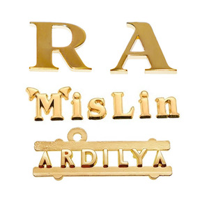 Etiquetas Personalizadas con Letras del Alfabeto Separadas para Bolsos, Placas de Metal con Logotipo Grabado, Etiquetas en Blanco para Joyería, Ropa y Bolsos - Product Image 1
