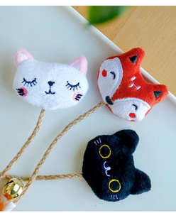 Jouet interactif pour chat en peluche écologique en forme de renard avec clochette à plumes, jouets à mâcher pour chatons - Product Image 3