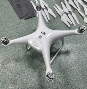 Bán buôn máy bay không người lái (drone) nguyên bản dành cho người mới bắt đầu, máy bay không người lái <span class=keywords><strong>DJI</strong></span> <span class=keywords><strong>Phantom</strong></span> 4 HD đã qua sử dụng, có camera bay. - Product Image 2