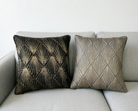 Housse de coussin personnalisée en jacquard métallique double face, motif artistique moderne, housse de coussin en polyester pour la vente en gros