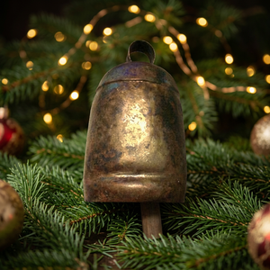 Cloche en bronze antique, ronde, moulée, carillon éolien, objet de collection - Product Image 1