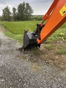 รถขุดมือสอง Hitachi ZX120-6 ZX120-3 สำหรับผู้รับเหมา ทนทาน ราคาประหยัด พร้อมใช้งาน - Product Image 4