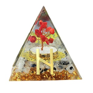 Ornement pyramidal en époxy cristallin avec motif d'arbre runique, décoration Feng Shui pour salon, emballage individuel - Product Image 5