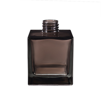 Flacon diffuseur de parfum carré gris de luxe avec estampage à chaud, en verre vide unique pour huiles aromatiques et aromathérapie, avec emballage