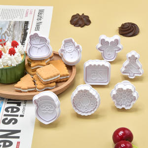 <span class=keywords><strong>Emporte</strong></span>-pièces jetables en plastique 3D blanc en forme <span class=keywords><strong>de</strong></span> dessin animé <span class=keywords><strong>de</strong></span> Noël, moule à gâteau, outil <span class=keywords><strong>de</strong></span> pâtisserie domestique, best-seller, pour biscuits et gâteaux TSH - Product Image 3