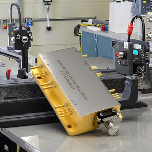 <span class=keywords><strong>Diode</strong></span> <span class=keywords><strong>laser</strong></span> thanh <span class=keywords><strong>Laser</strong></span> y tế nguồn đánh lửa công suất cao mô-đun <span class=keywords><strong>Laser</strong></span> 1940nm và 1470nm mô-đun <span class=keywords><strong>Laser</strong></span> 7 Wát và 15 Wát - Product Image 1