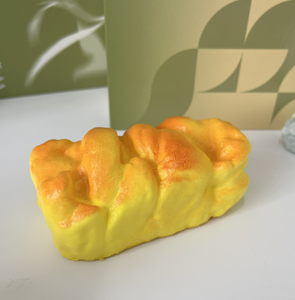 Venta Directa de Fábrica al por Mayor: Juguete de Peluche TPR con Forma de Pan, Regalo Único, Juguete de Compresión de Rebote Lento, Pan de Hámster para Apretar - Product Image 3