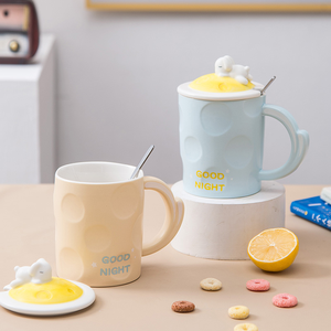 Mug en céramique Lapin Mignon avec couvercle et cuillère, Tasse à café créative pour couple, pour femme, idéal pour les fêtes, capacité 390 ml, compatible lave-vaisselle et micro-ondes - Product Image 4