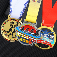 Médailles de marathon 10 km rondes en métal, plaqué argent antique, logo émaillé, médaille de course, récompense, médaille en alliage de zinc personnalisée