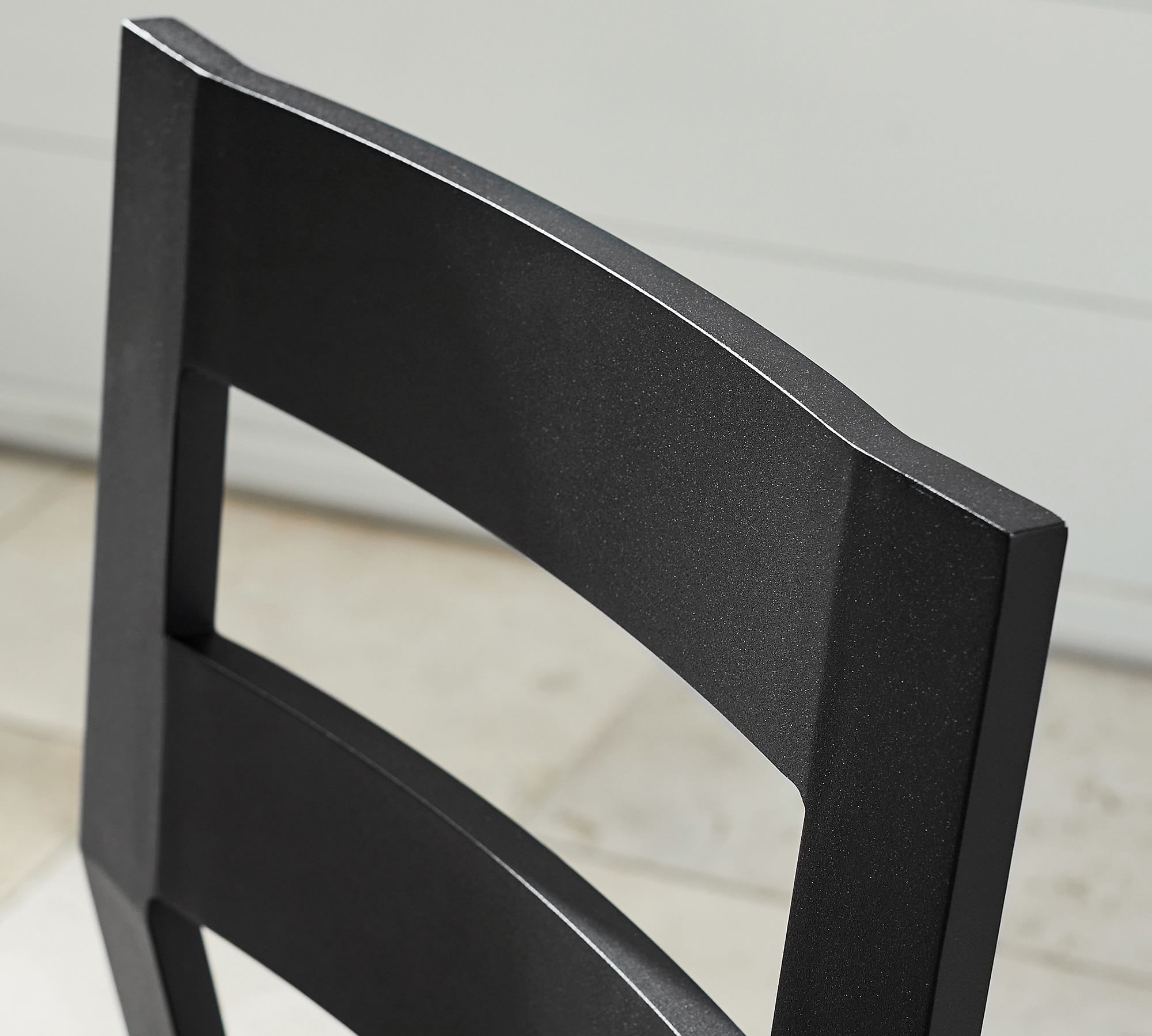 Powder Coated Rustproof Furniture Aluminum Frame Counter Bar Stool with Soft Cushion