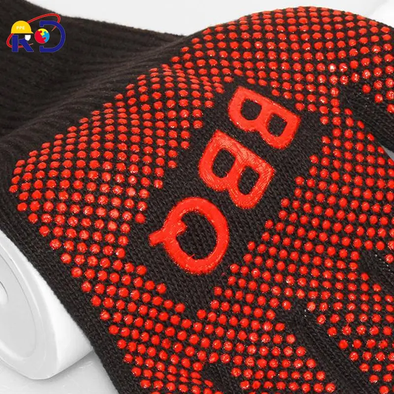 High Temperature Resistant Double Cotton Layers BBQ Glove
