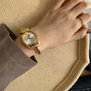 Relógio de pulso feminino aimga, corrente de metal dourada personalizada, pulseira de quartzo