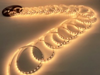 Bande lumineuse LED RGBW SMD longue portée DC24V personnalisable à changement de couleur pour façade de bâtiment, éclairage architectural, KTV, bar, décoration extérieure et intérieure