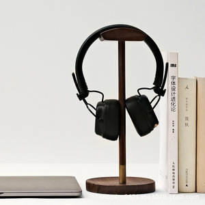 Support de casque en bois de noyer pour bureau, support de rangement pour écouteurs supra-auriculaires - Product Image 1