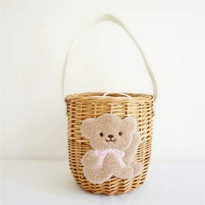 <span class=keywords><strong>กระเป๋า</strong></span>หวายลายการ์ตูนหมีกระเป๋าสานญี่ปุ่นสำหรับเด็กน่ารัก<span class=keywords><strong>กระเป๋า</strong></span>ฟางแบบถือสำหรับวันหยุดพักผ่อน - Product Image 1
