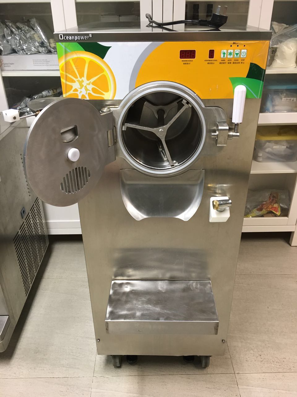 Oceanpower OPH42ハードアイスクリームマシン、CE付きジェラト