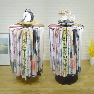 Giá để khăn lụa sắt loại sàn, xoay tròn, trưng bày khăn choàng vải, màu vàng/đen/trắng - Product Image 3